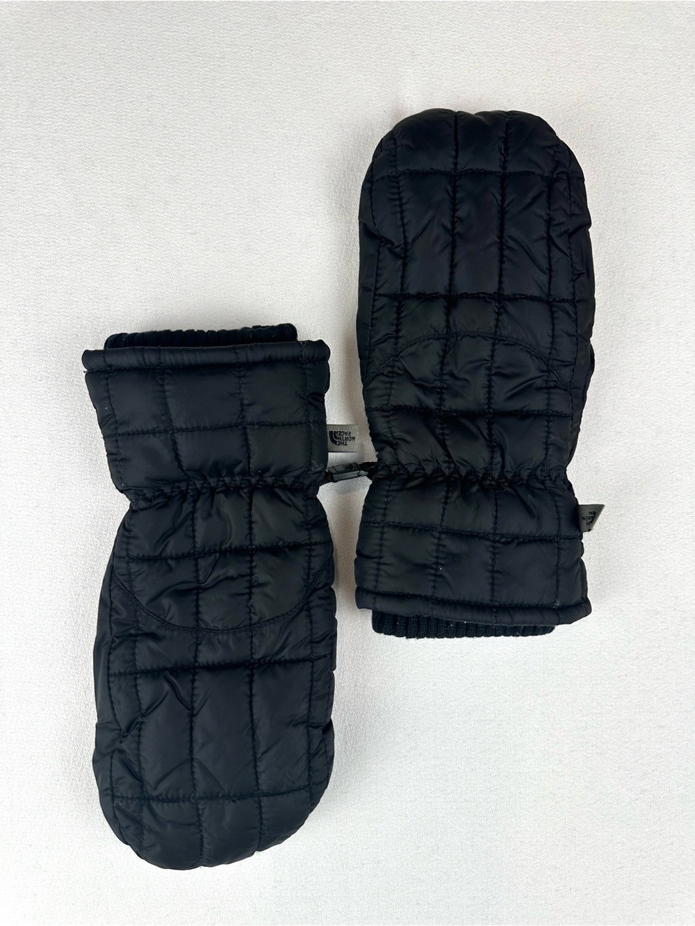 The North Face Quilted Mittens Women's Small Outdoor Cold Weather